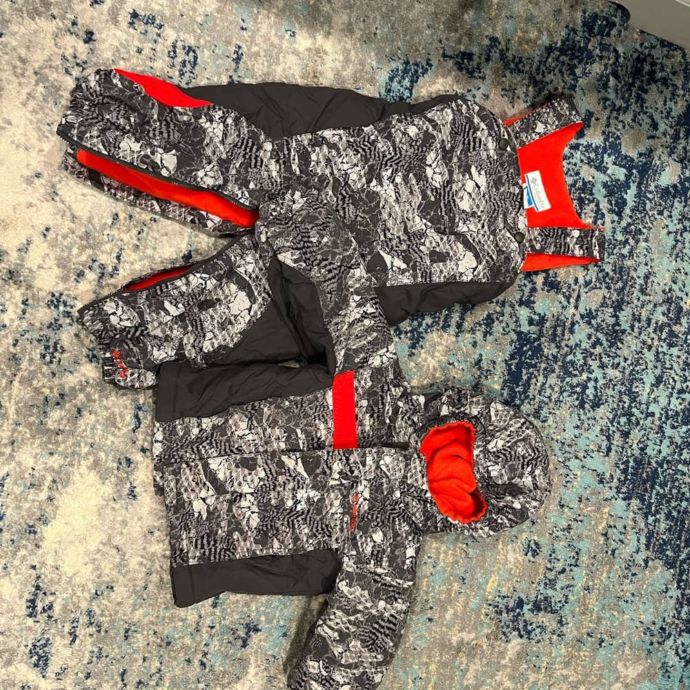 Colombia 24 month snow suit and jacket set brand new no tags